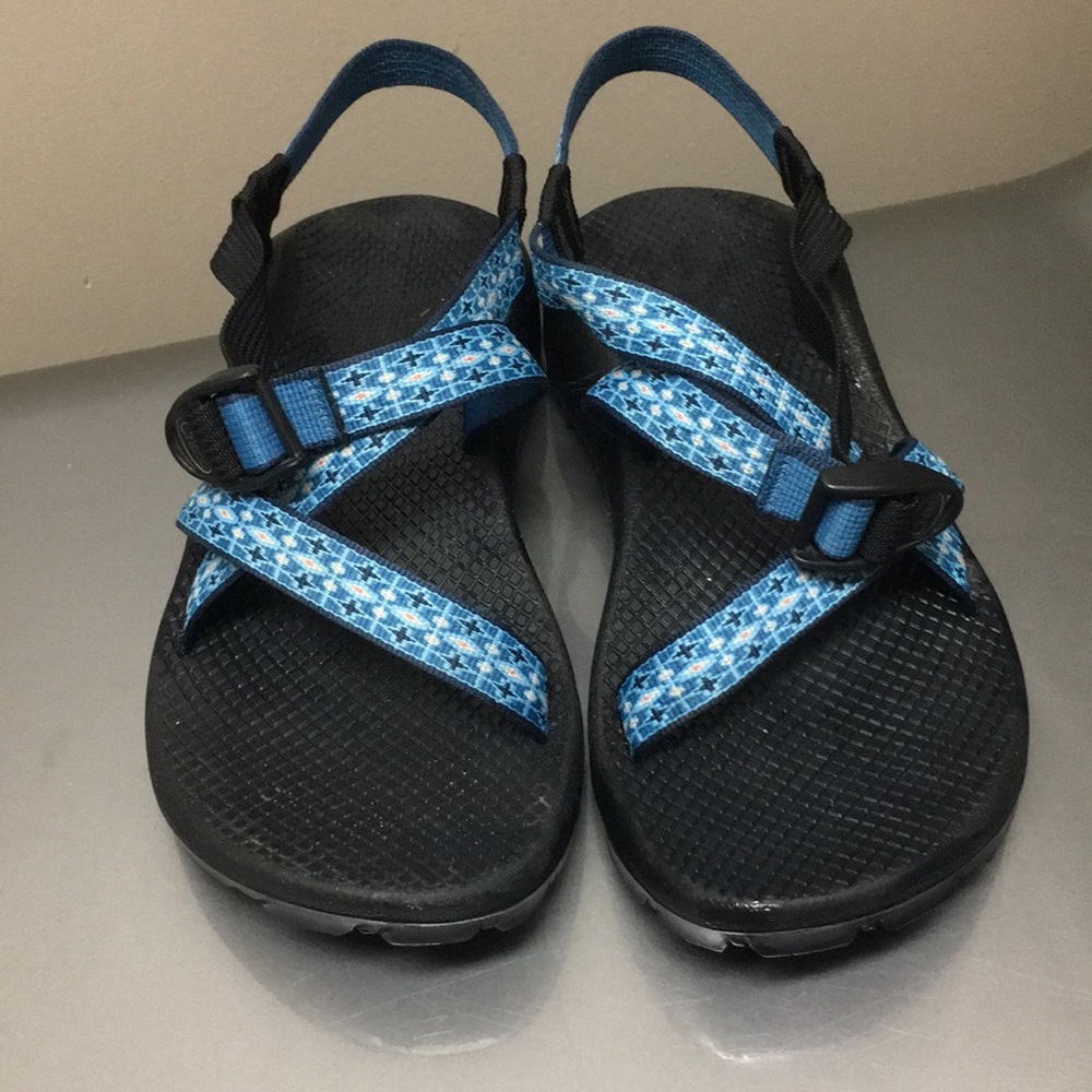 Women’s Chacos // size 9